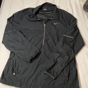 Nike black wind breaker large